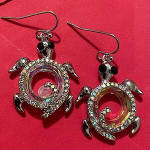 💖 Crystal Turtle Silver Earrings NEW